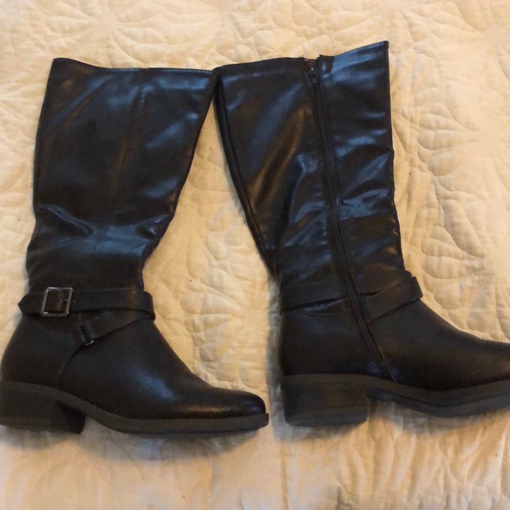 Nice brown boots